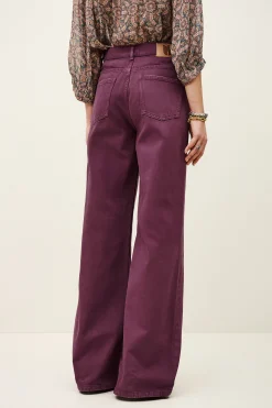 BONEY vaqueros anchos € 185