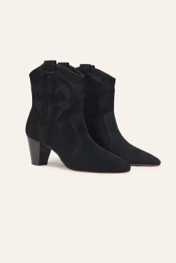 CASEY BOTAS