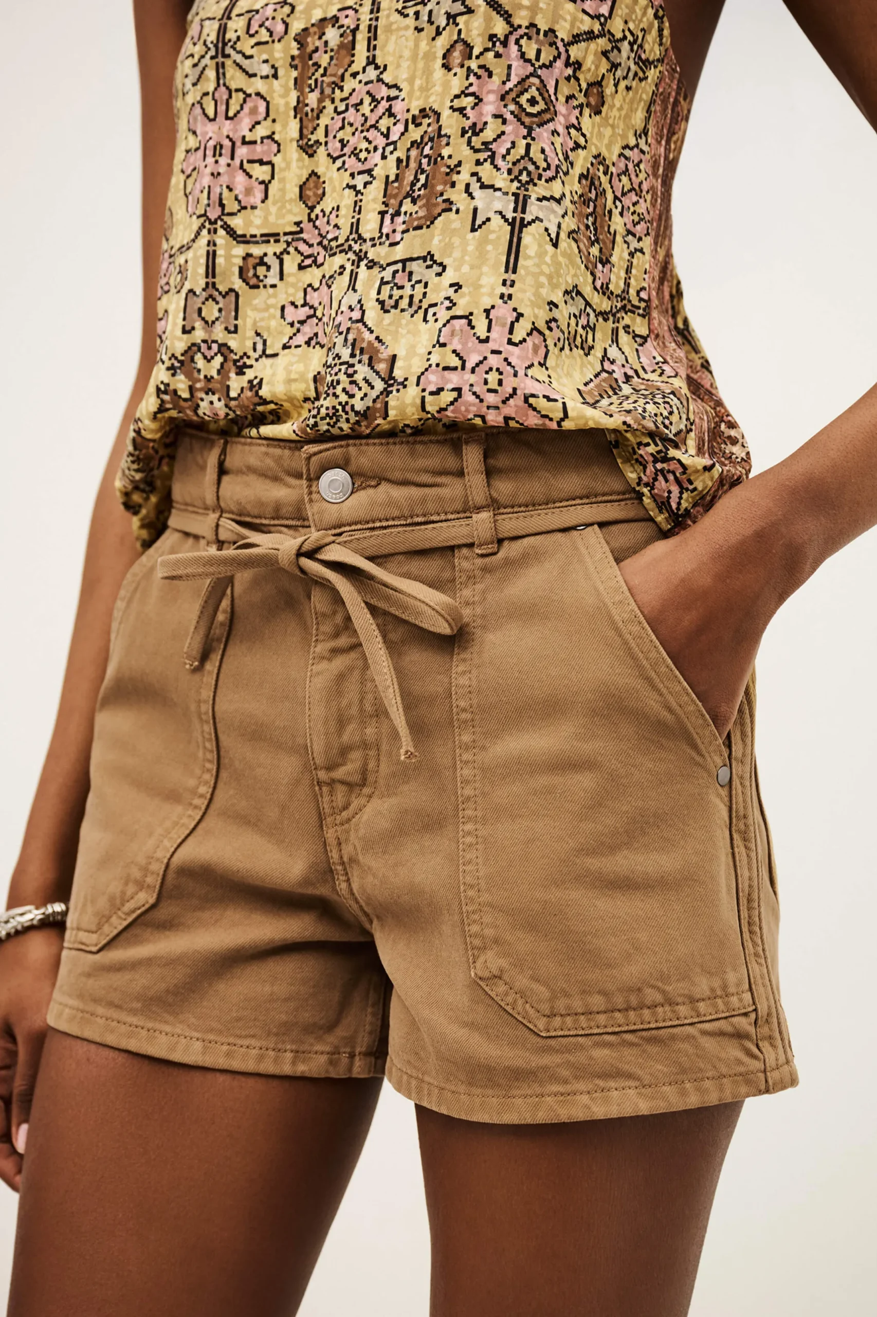 CATIA pantalón corto € 155