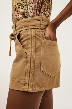 CATIA pantalón corto € 155