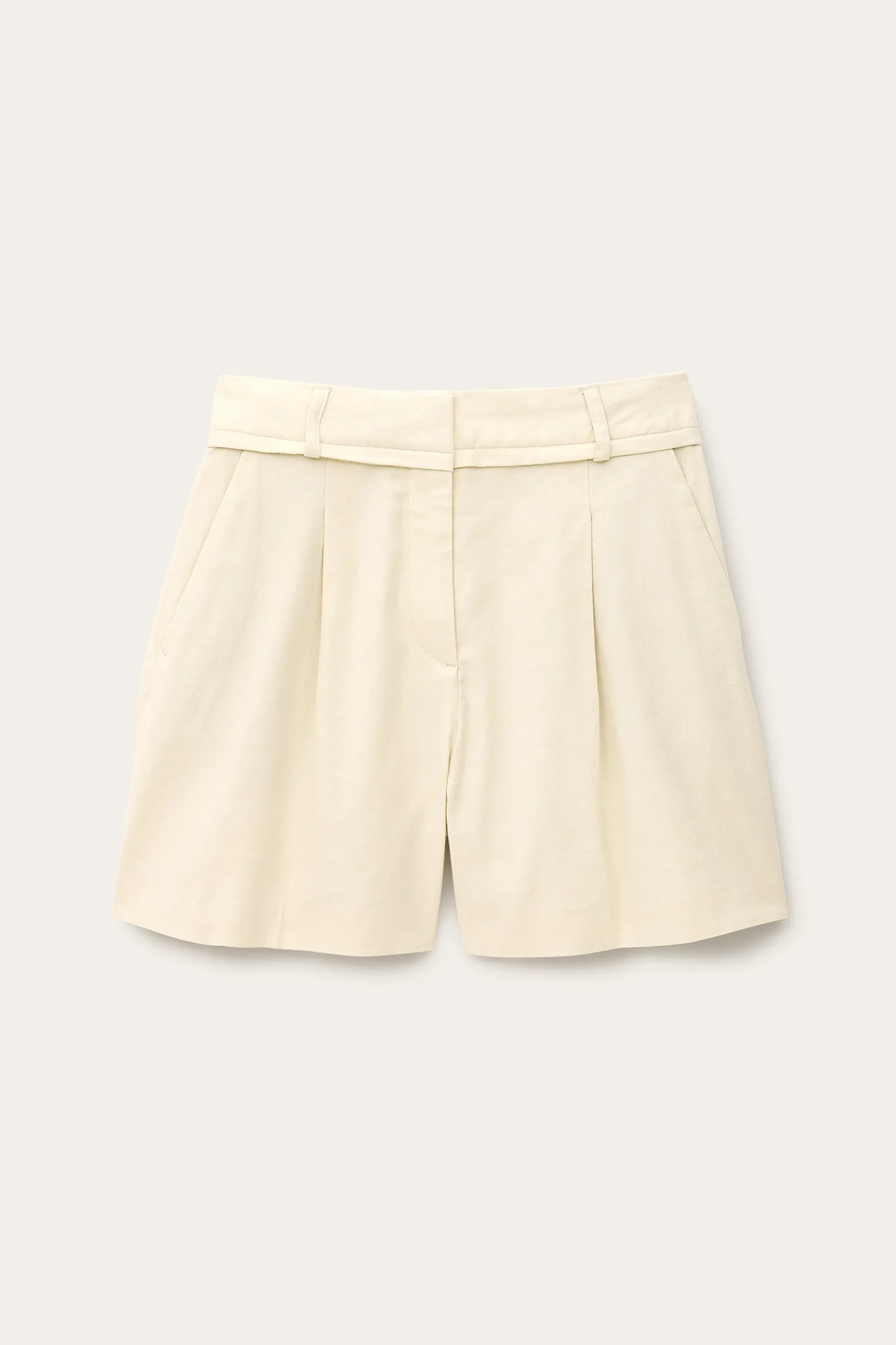 CILO pantalón corto de traje € 165