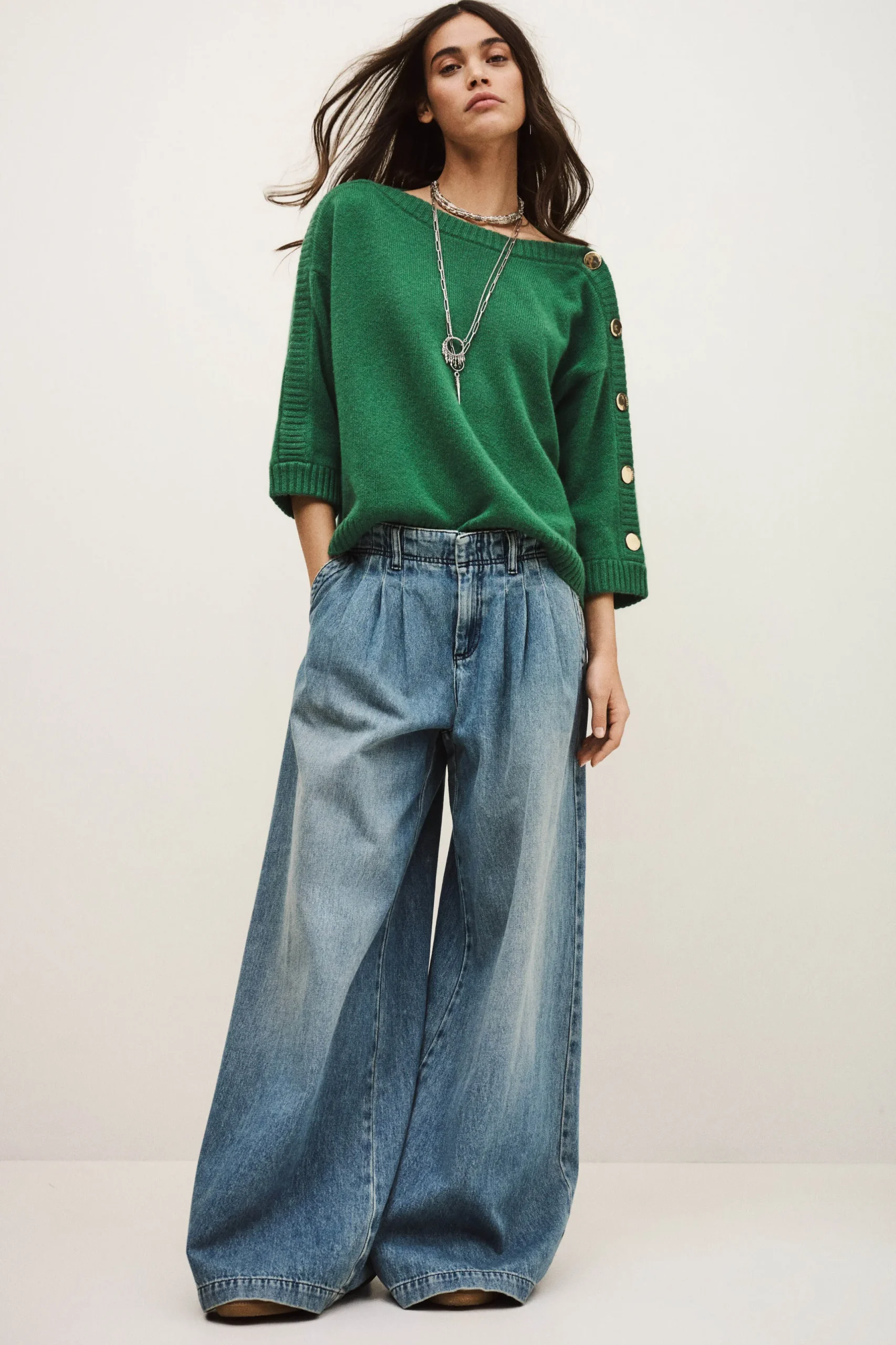 CLASSY JUMPER