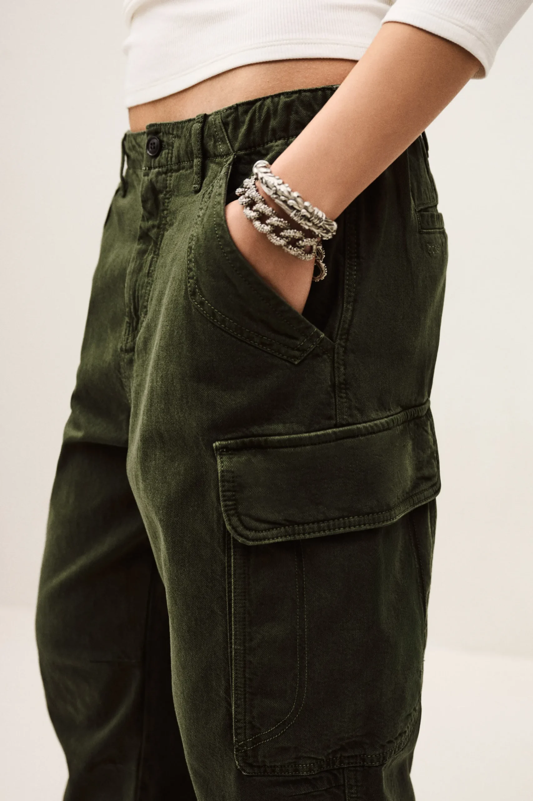 FINO pantalón cargo jogger € 185