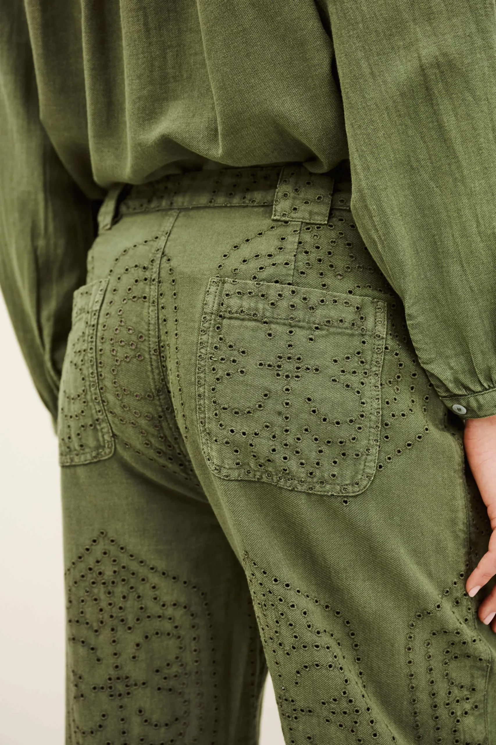 GIANY pantalón carrot € 225