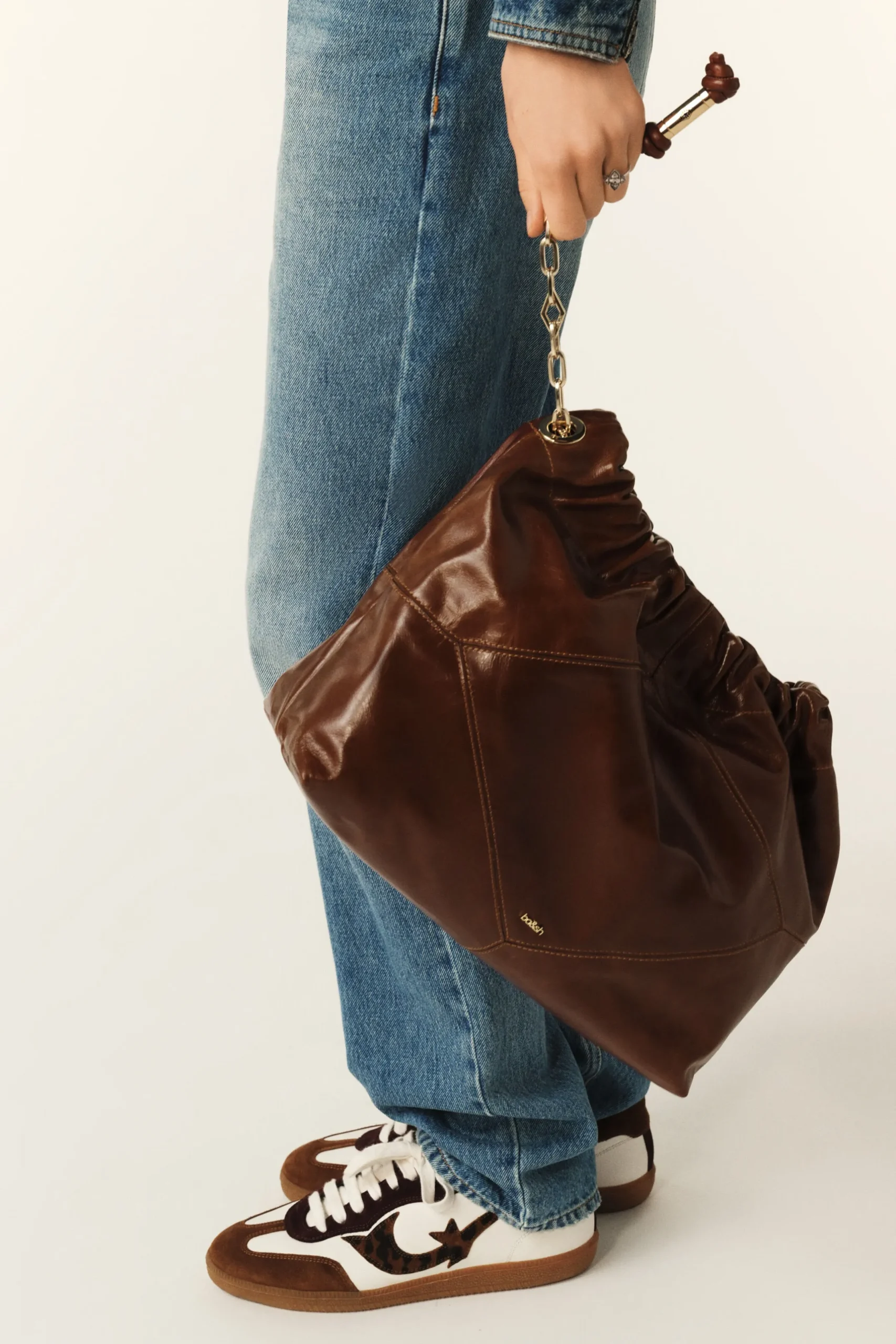 JUNE bolso de mano de cuero