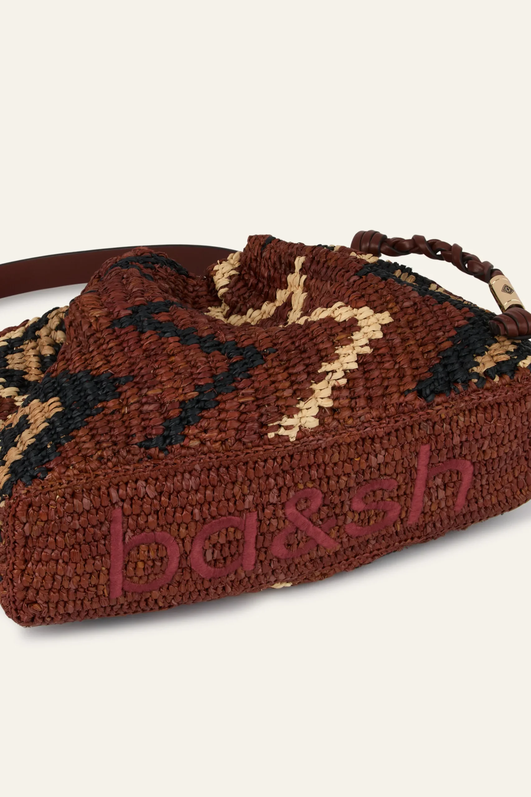 JUNE bolso de mano de rafia tribal