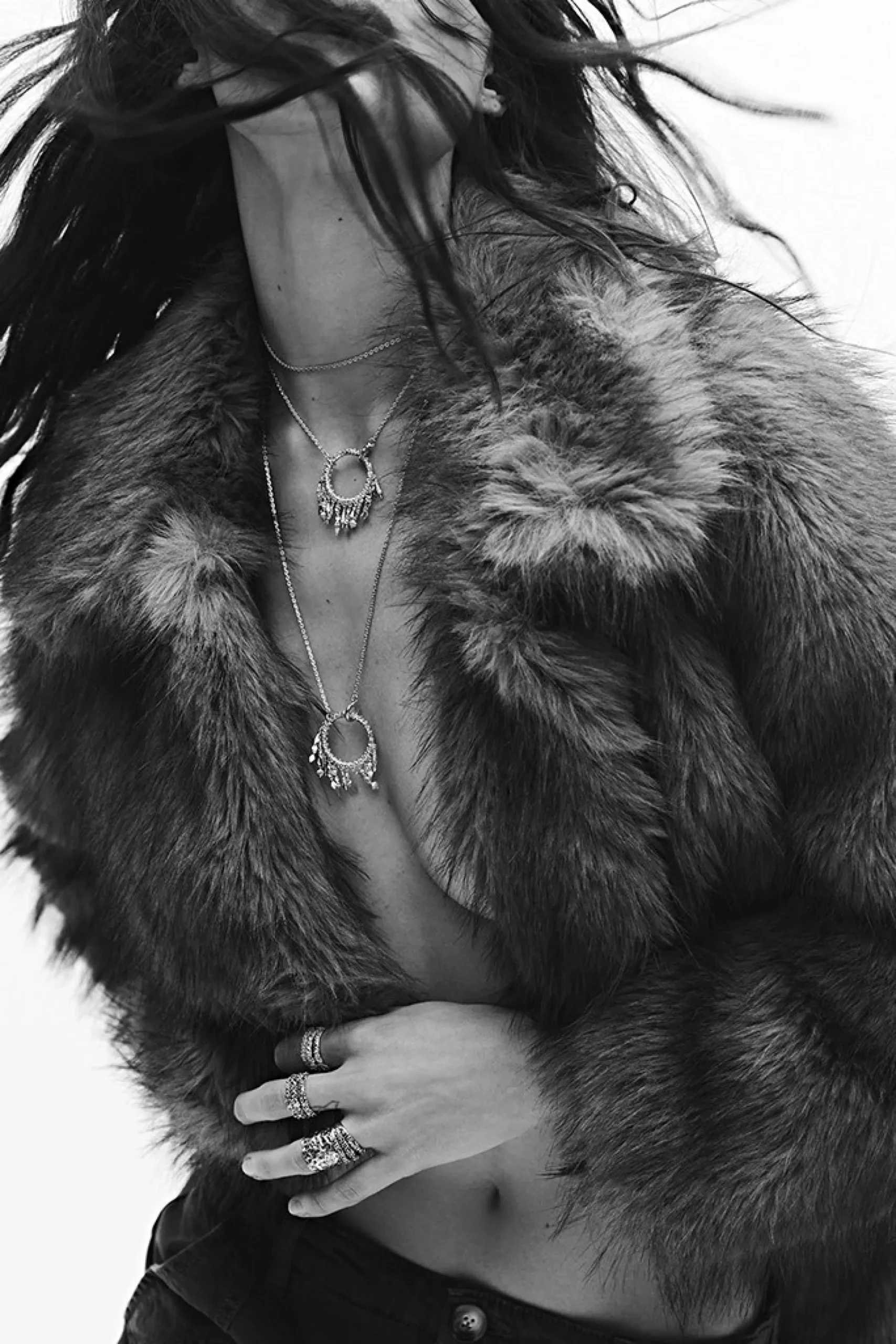 LINA collar largo con aro