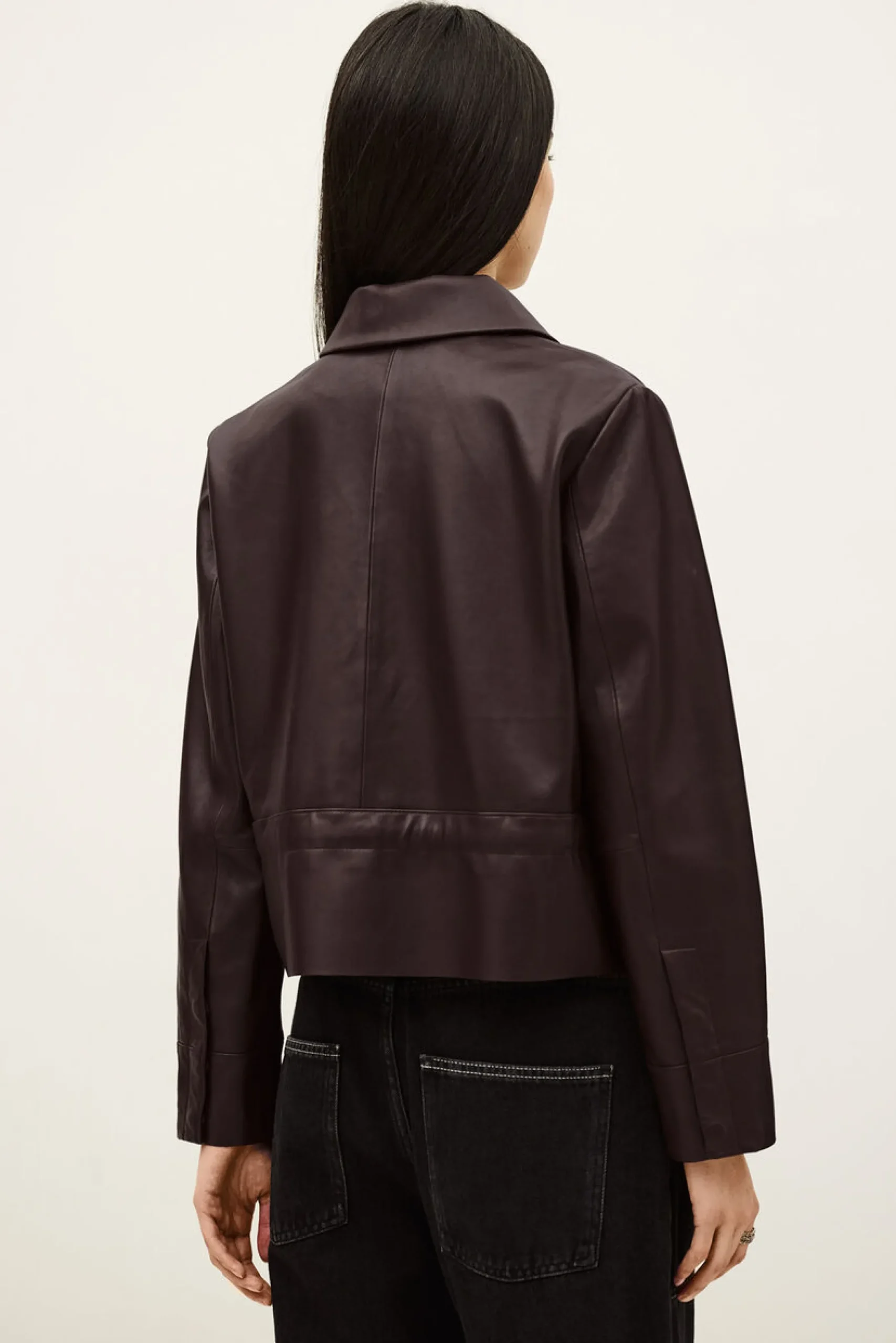MANITA chaqueta corta de cuero
