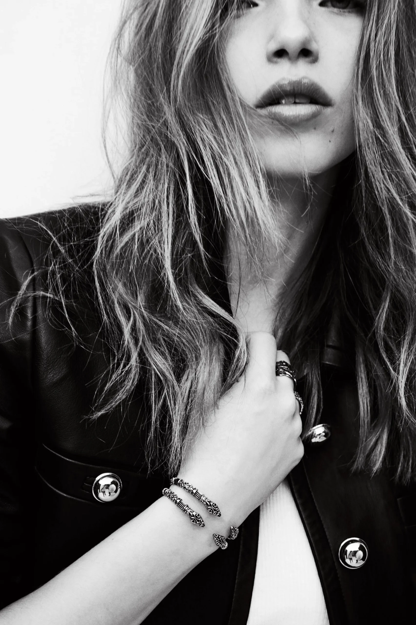 MATTY pulsera tipo brazalete