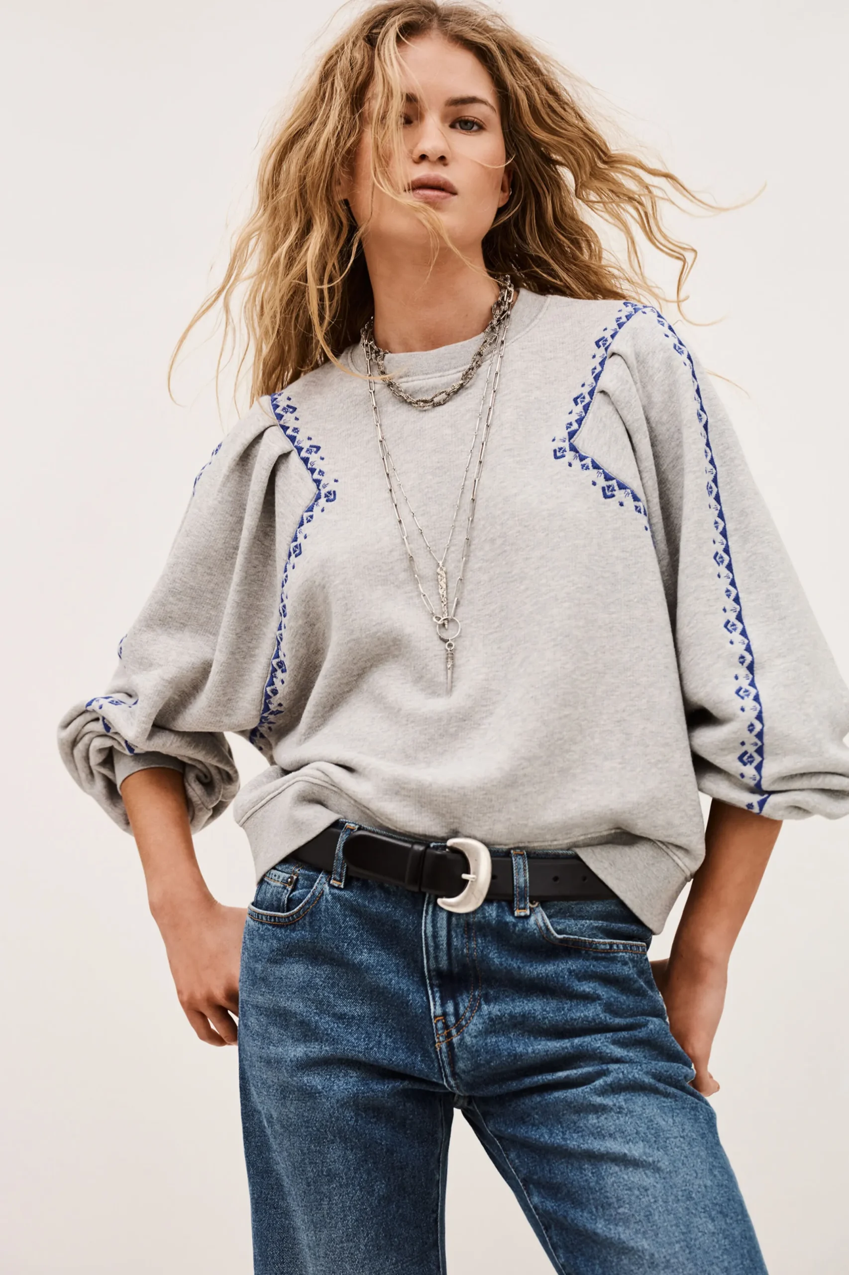 MESTA sudadera bordada