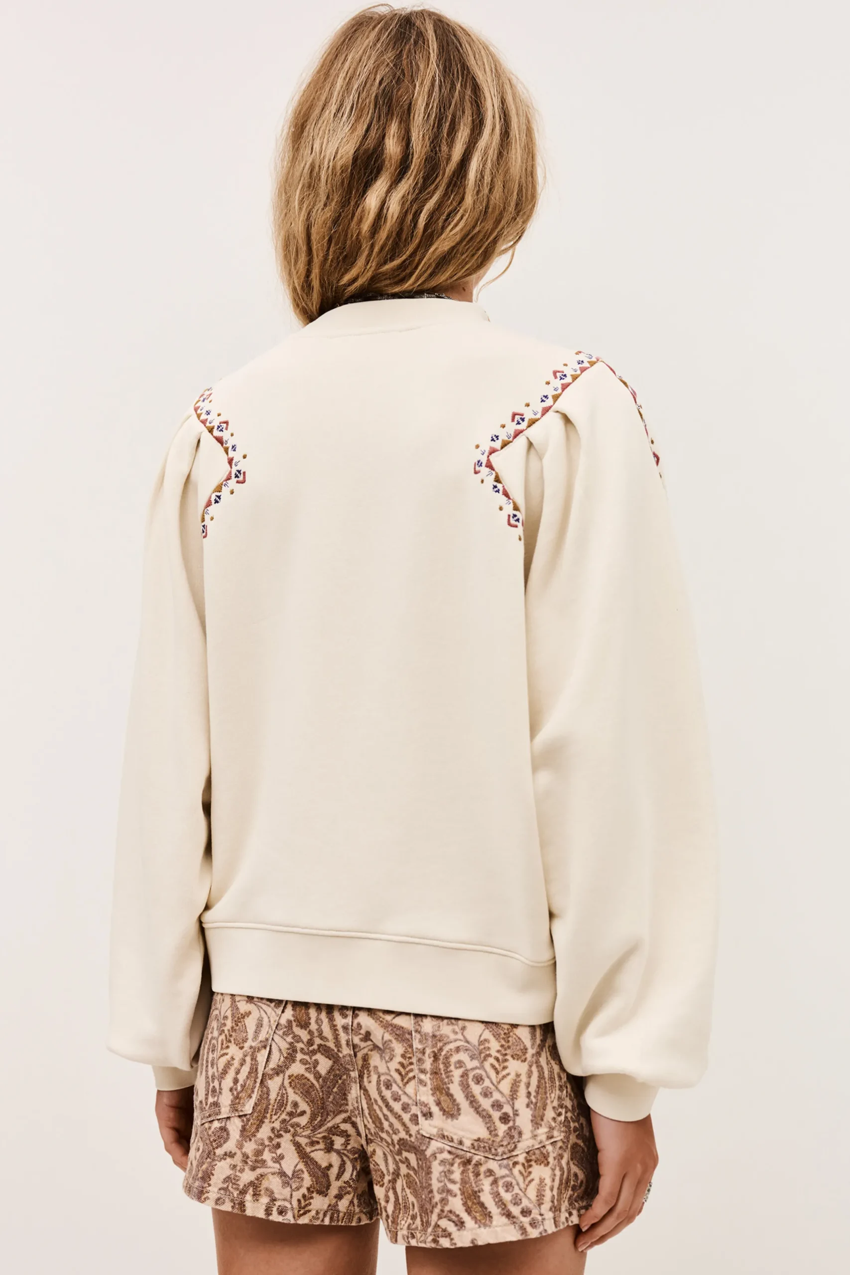 MESTA sudadera bordada
