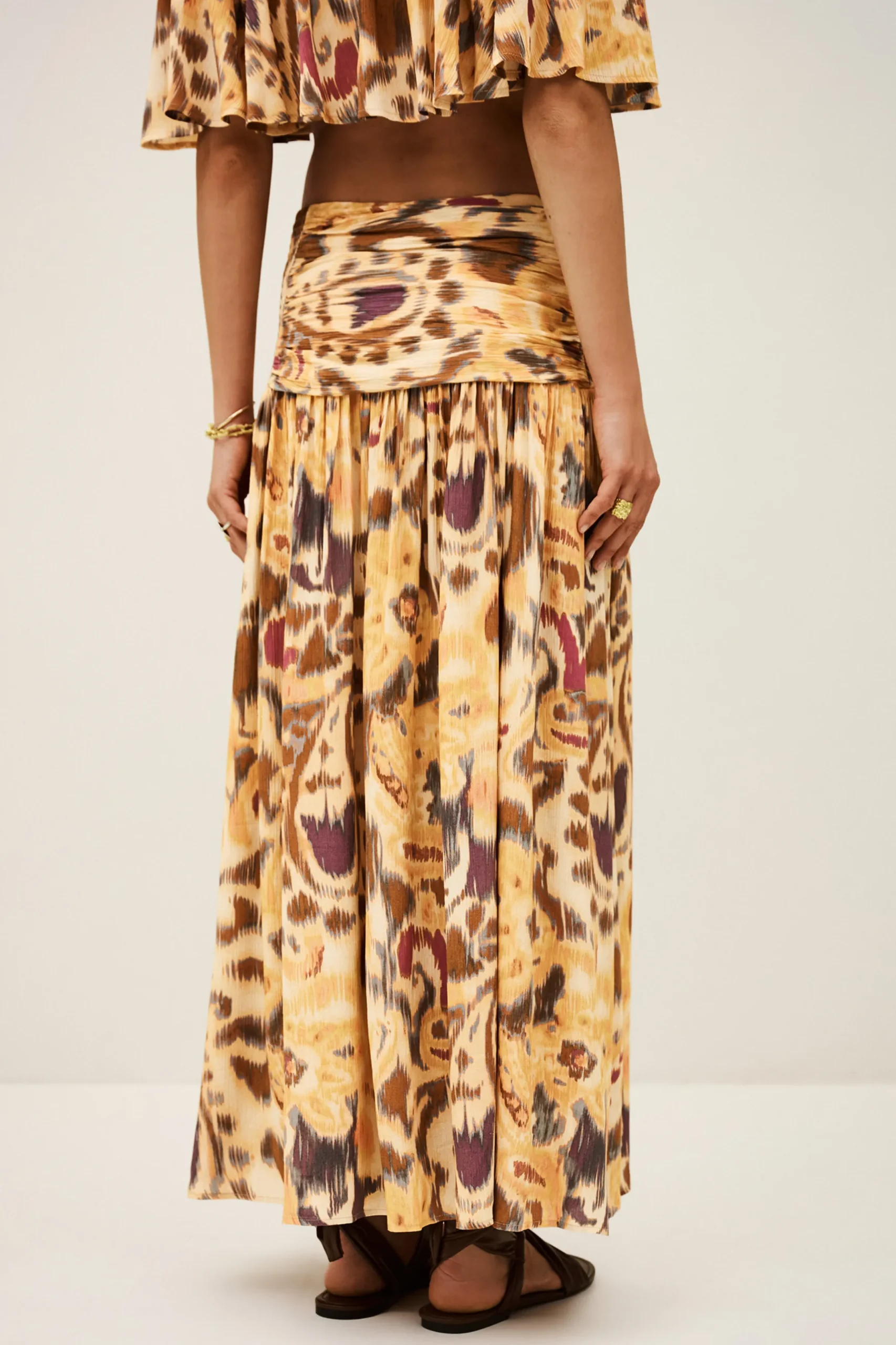 MIACOMA falda midi estampada