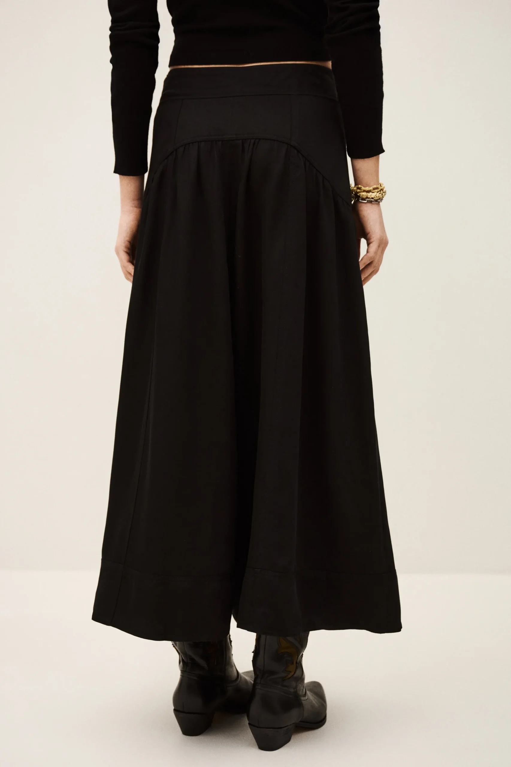 PONIA falda midi talle