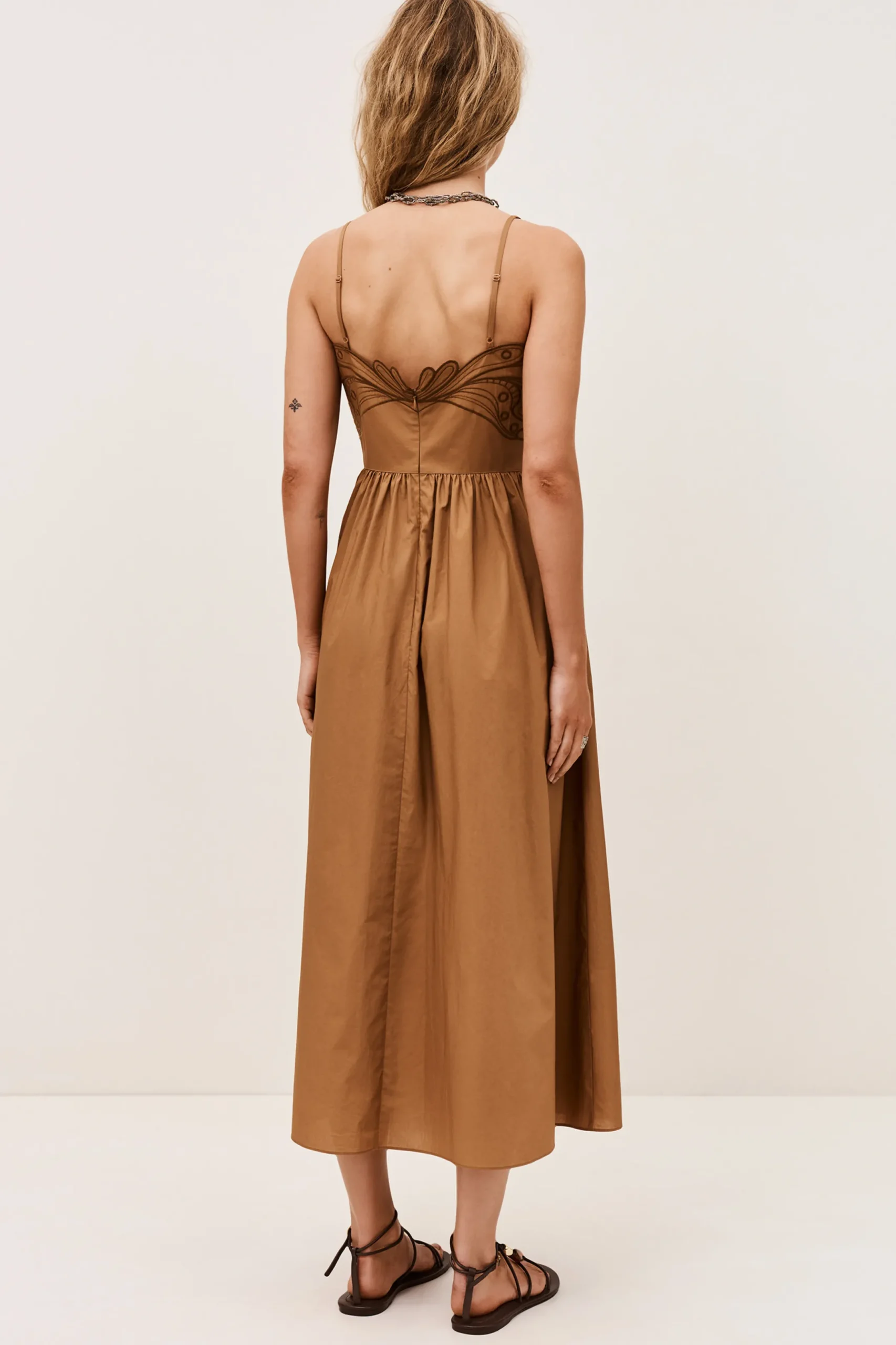 ROMI vestido midi