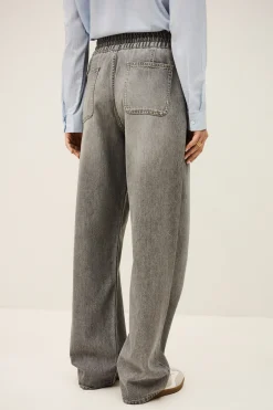 YIMA pantalón ancho acampanado € 185